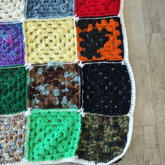 Multicolor Handmade Crochet Granny Square Roseanne Afghan Throw Blanket 39x36 - Picture 8 of 12